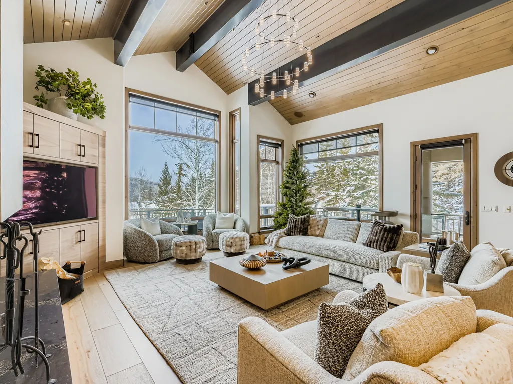 Lucky Star 2 Ski In Out Deer Valley Retreat Hot Tub and Views