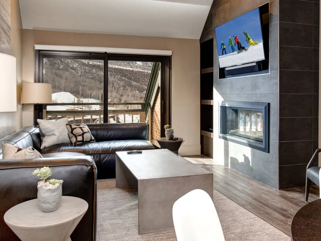 Spacious Mountain Escape Built for Ski Adventures 33