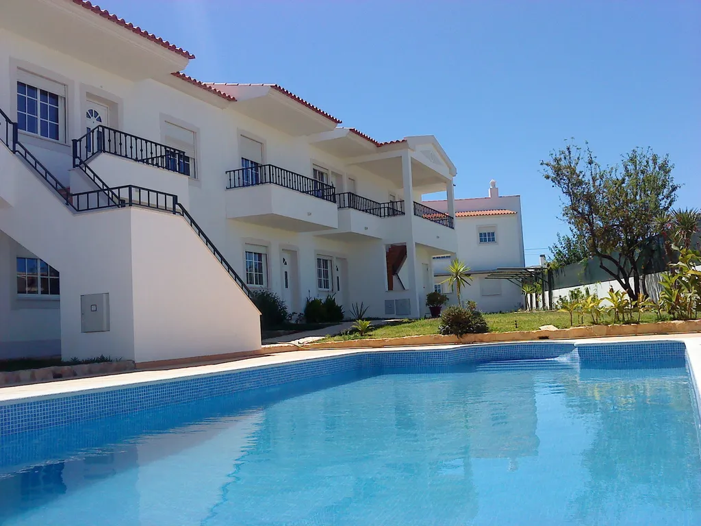 Deluxe Apartment w 1 bedroom &amp; private terrace