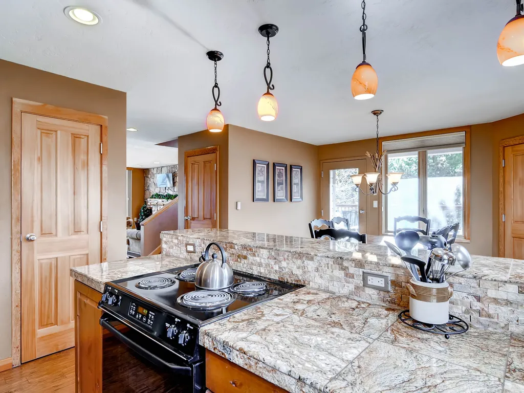 Property Image 0