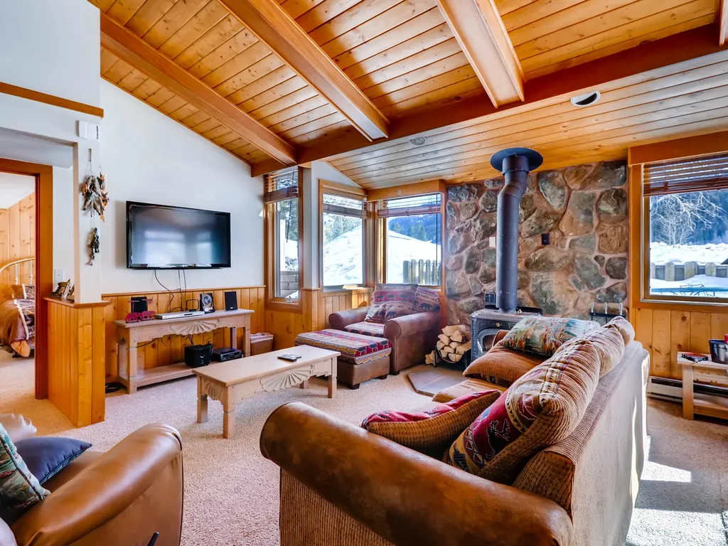 Property Image 0