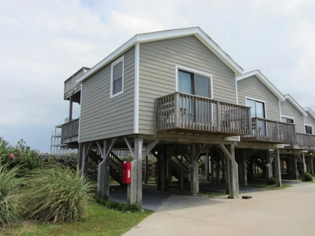 29 BEACH ESCAPE