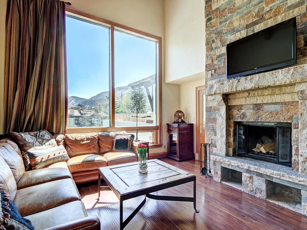 Property Image 0