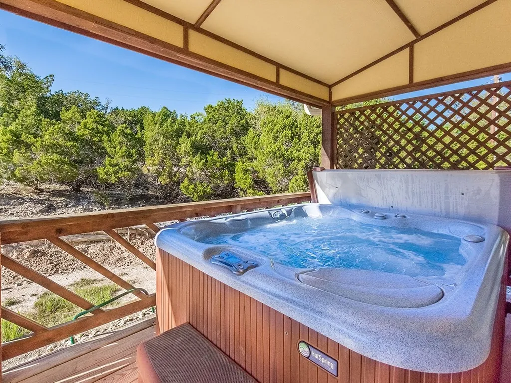 Appian Way Tuscan Cottage