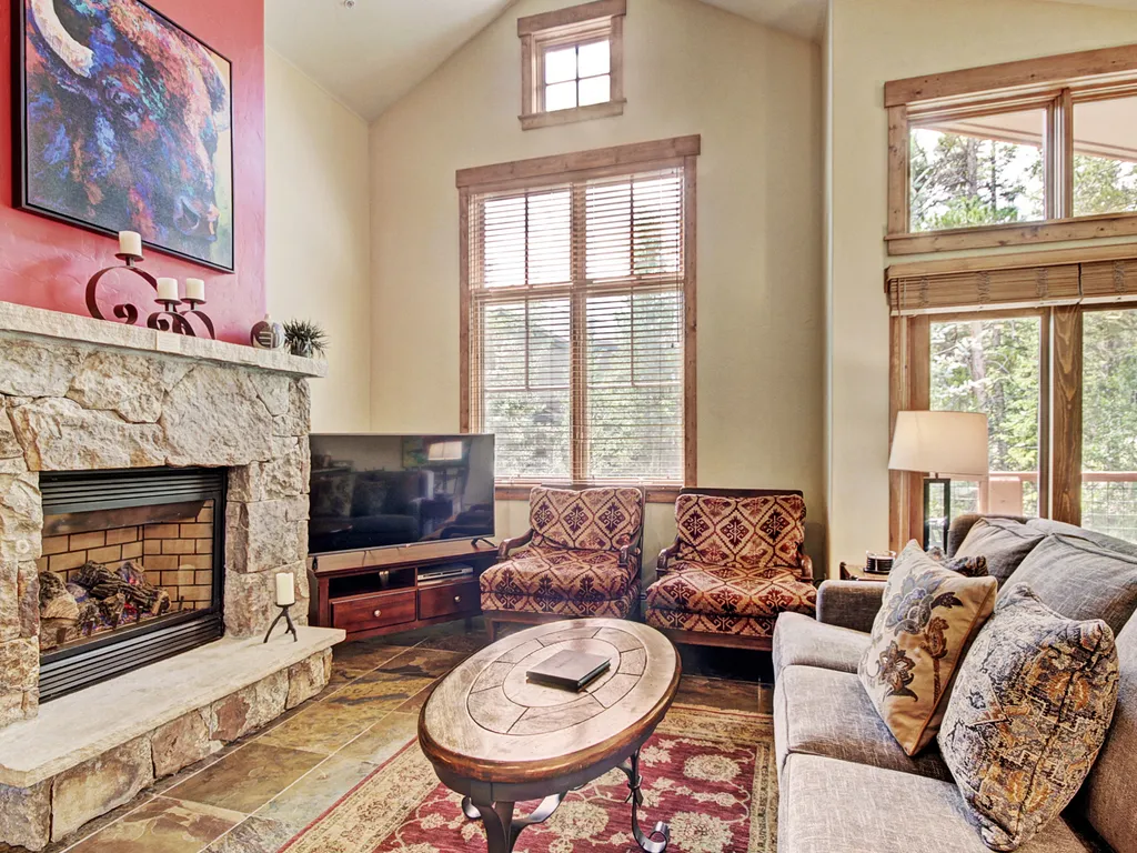 Property Image 0