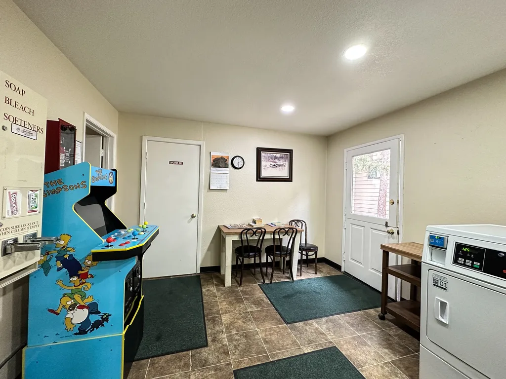 Property Image 28