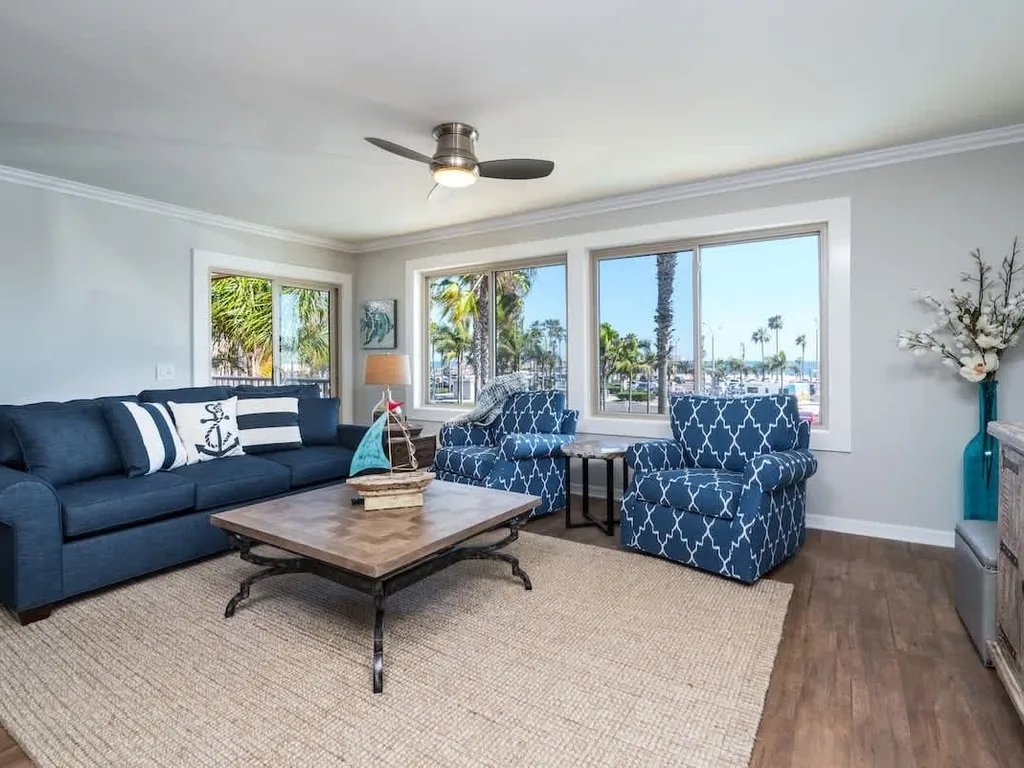 600 E Oceanfront 2B | Chic Oceanview Condo Remodeled Stunning Views