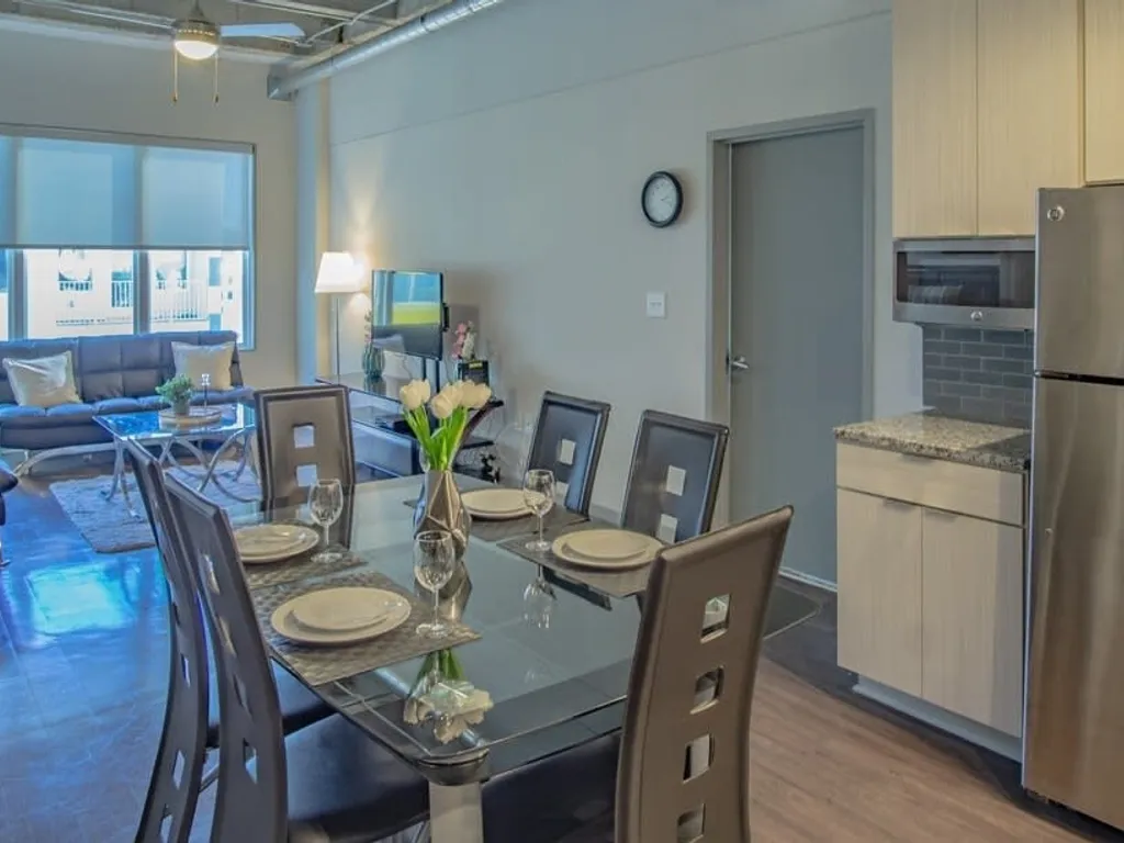 2 Bedroom Apartment Near EMORY University Hospital