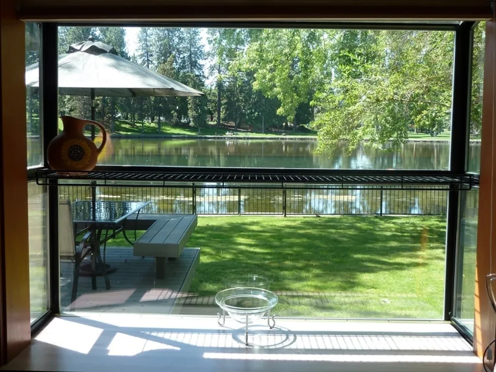 Mirror Pond