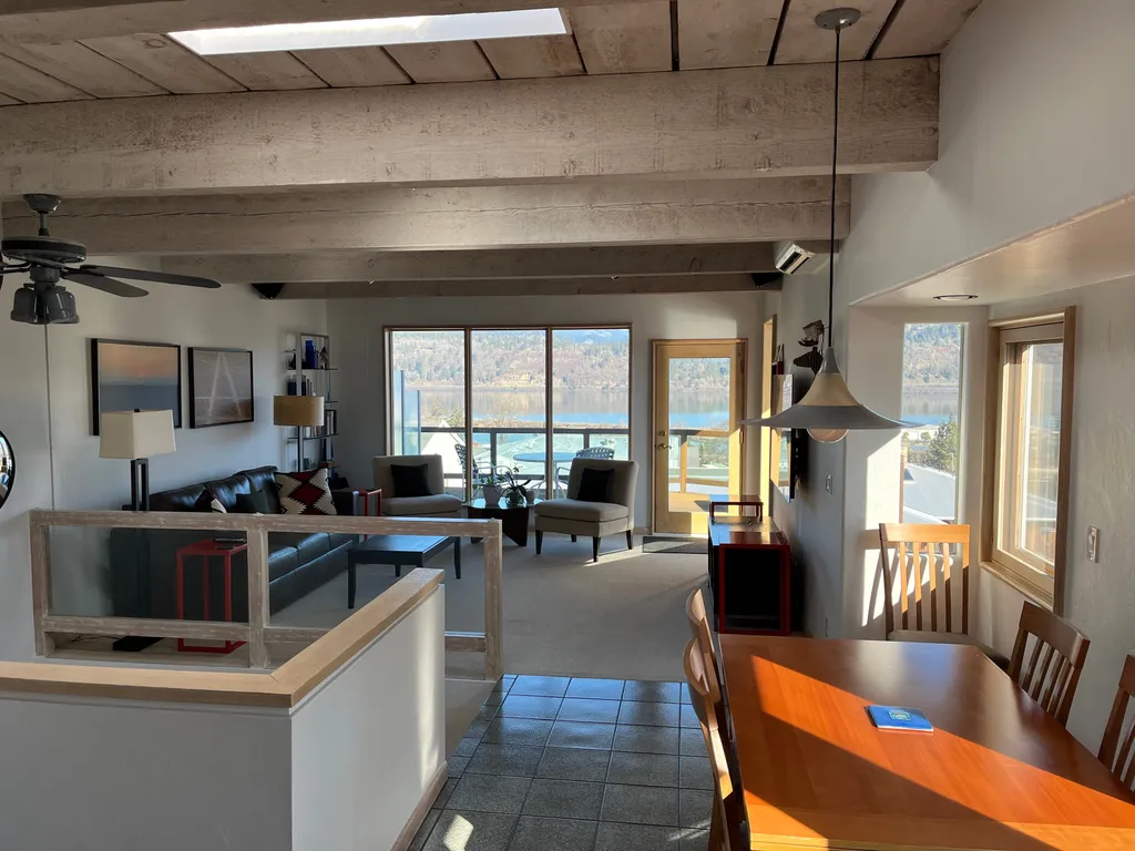 Riverdell Condo feature Floor Heating and Gas Grill
