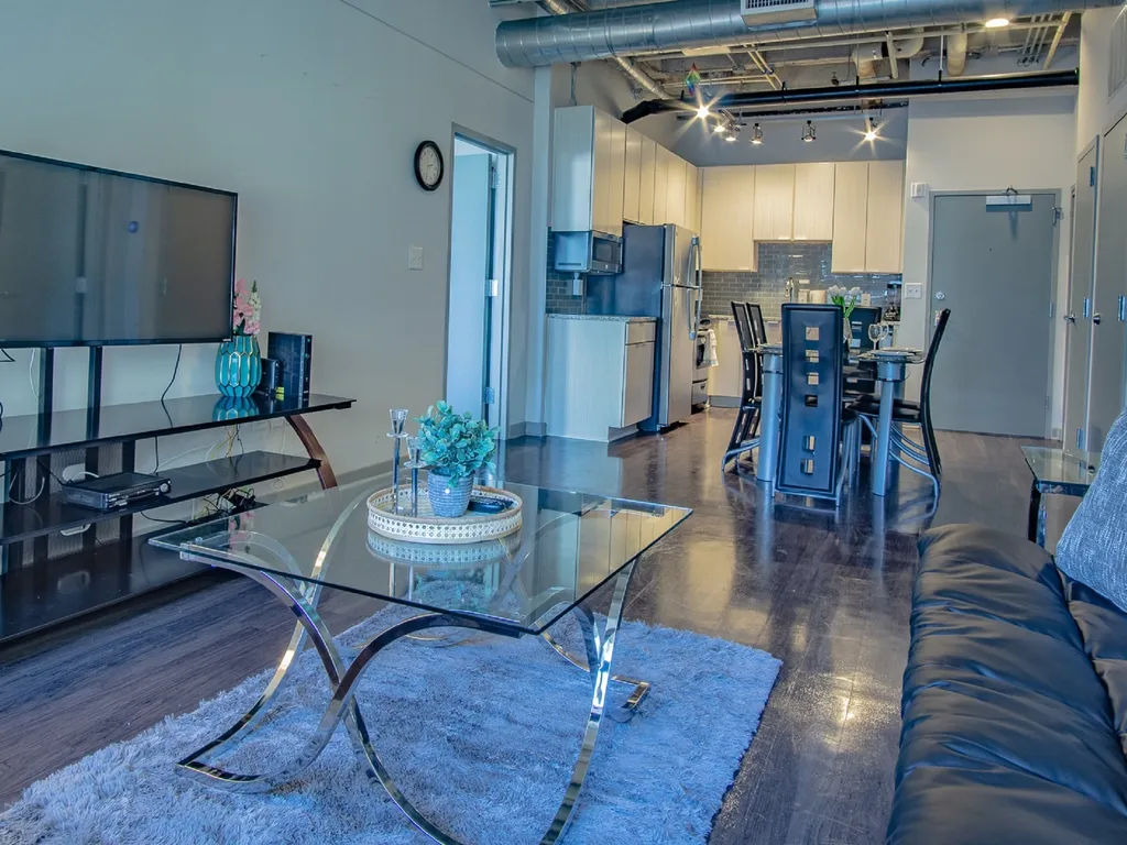 2BR Fully Furnished Apartment in Midtown Atlanta