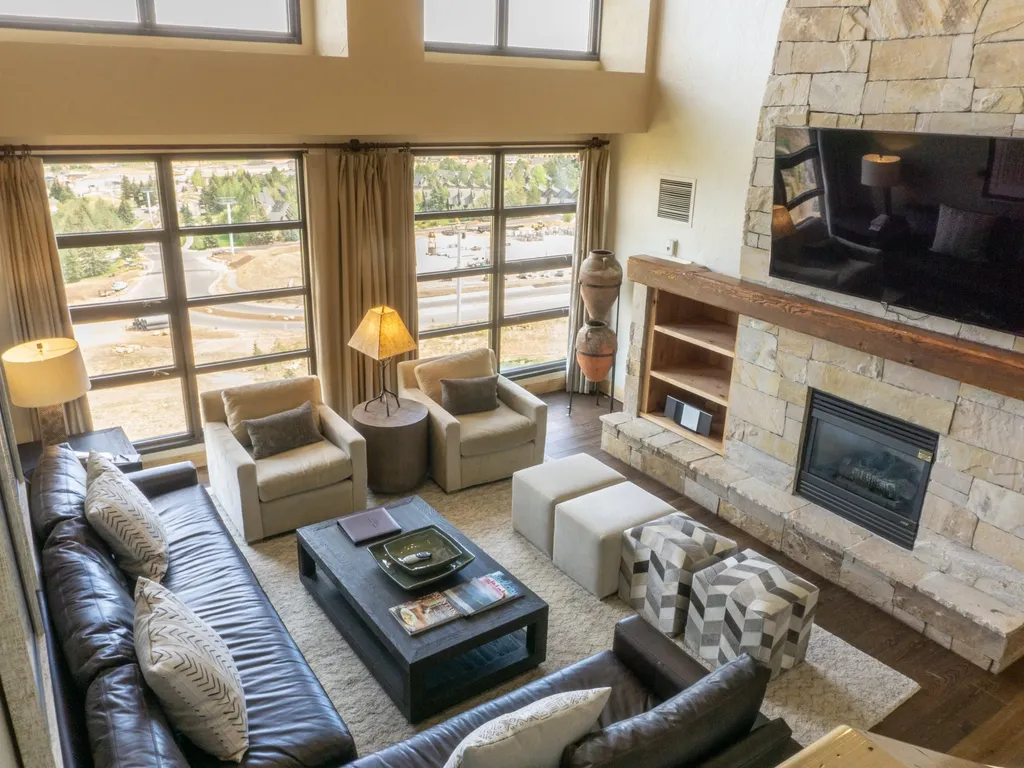 Property Image 0