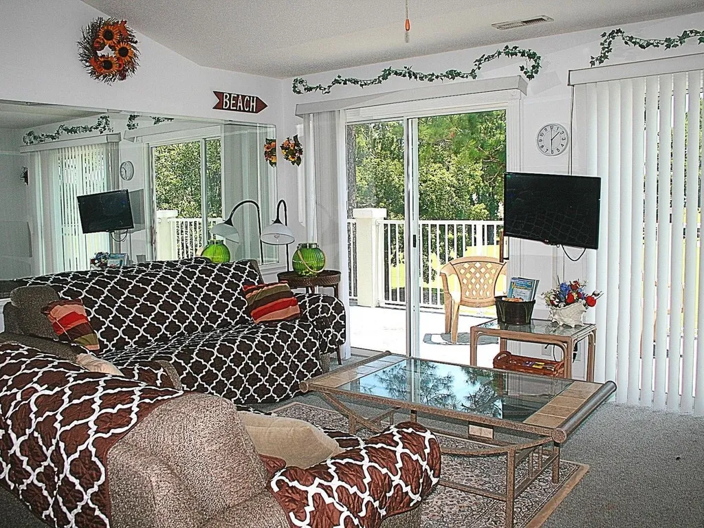 Family Friendly Villa 508 with 27 Hole Golf Course and Outdoor Pool