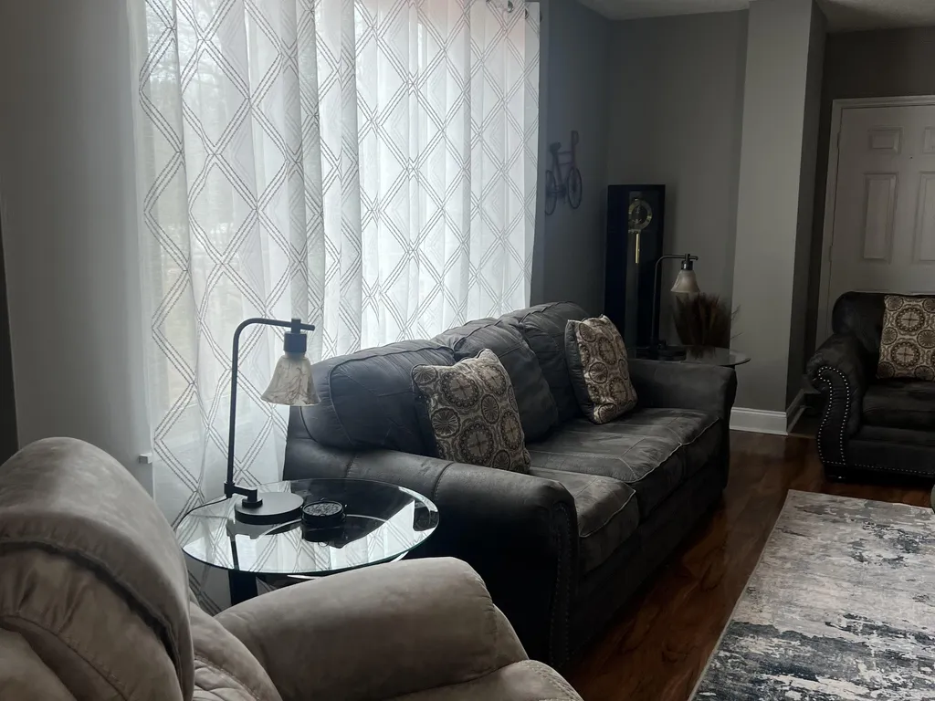 Property Image 0