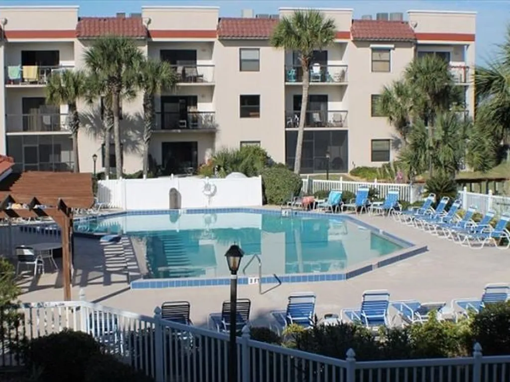 Ocean Village Club P19