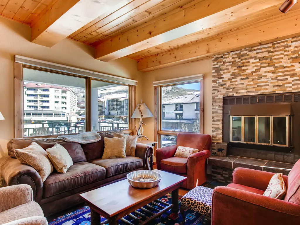 Property Image 0