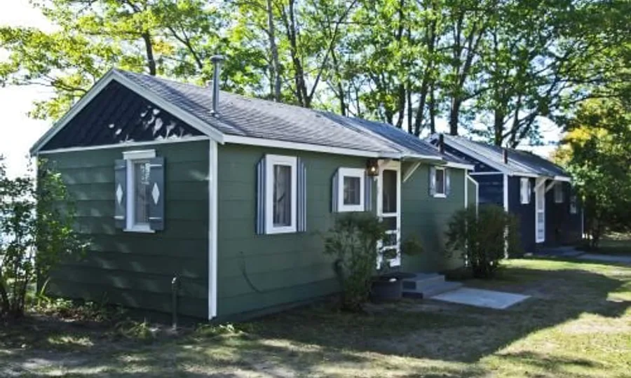Northwoods cabin rental near Carp Lake, Michigan
