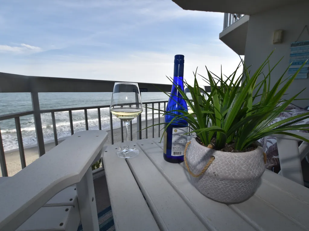 0407 Waters Edge Resort