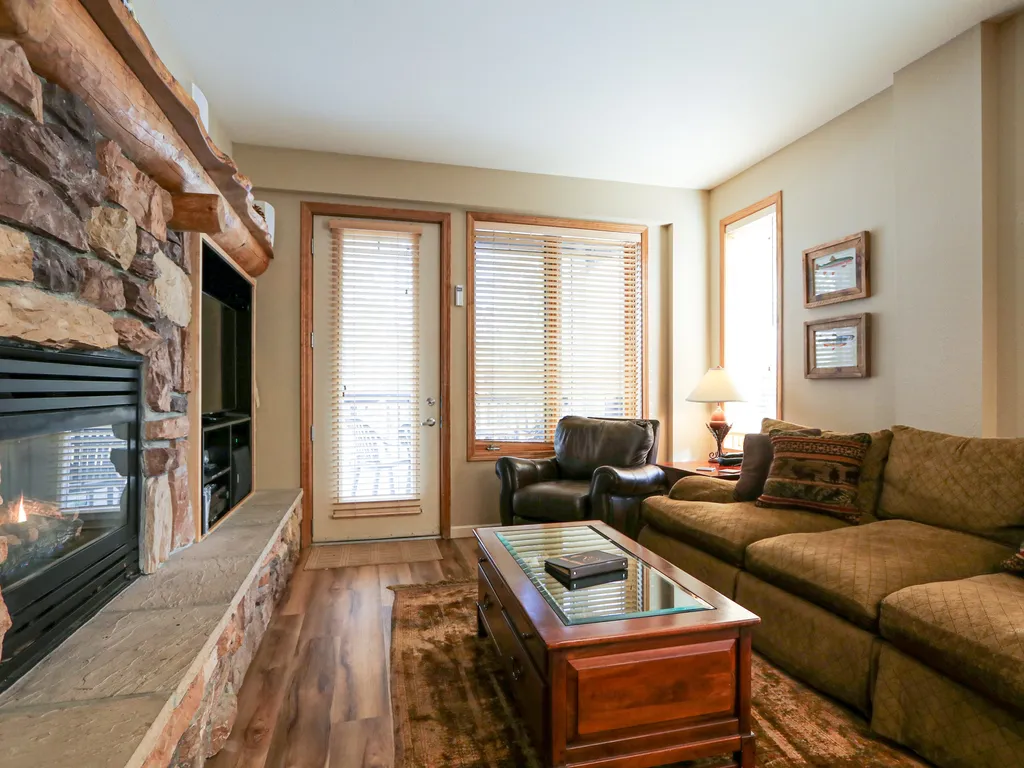 Property Image 0