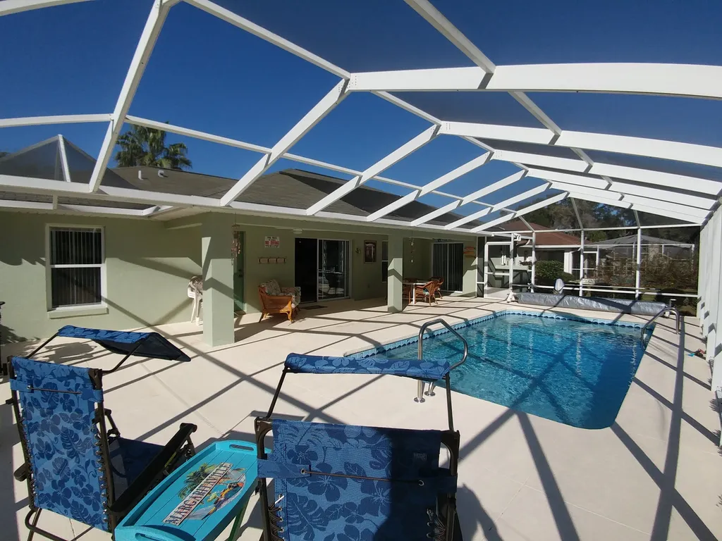 Little Peace of Paradise at Villa Willow Wood