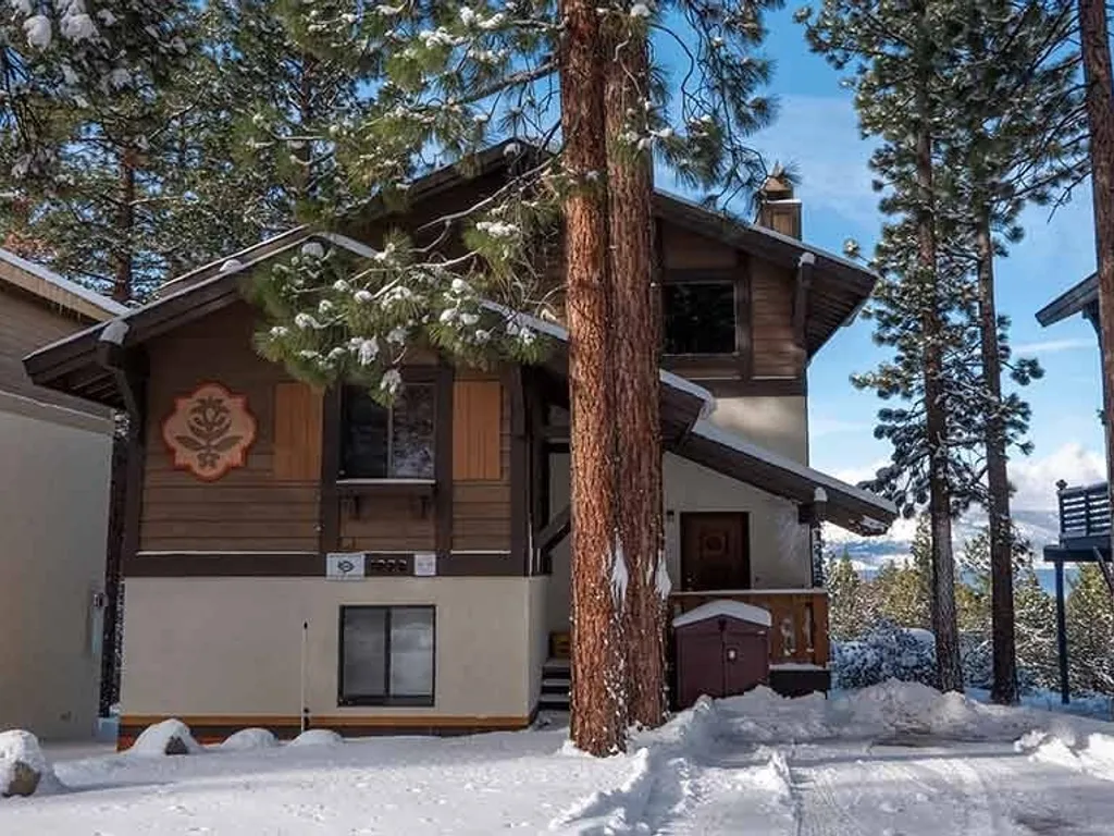 1228 Timber Lane
