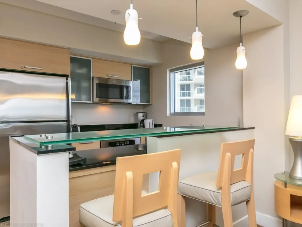2BR Luxury Suite in Marenas Beach Resort