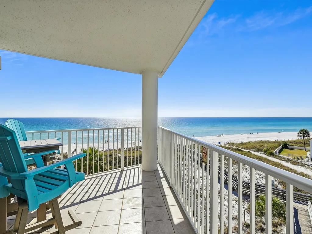 Seacrest 501AB is a Gulf Front 3 BR on Okaloosa Island