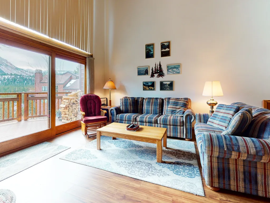 Property Image 0