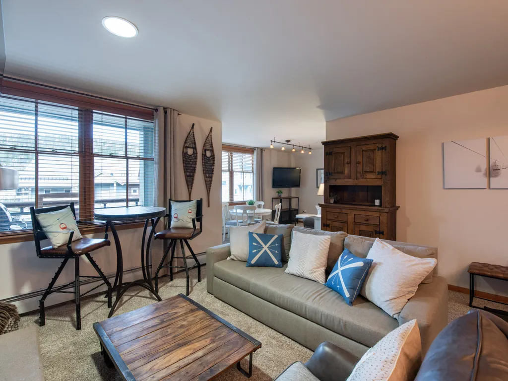 Zephyr Mountain Lodge, Condo | 2 Bedroom (Premium-Rated Condo 1400)