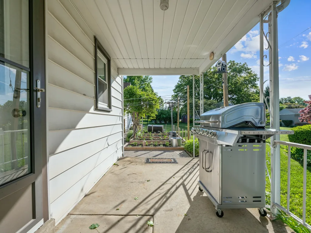 Property Image 33