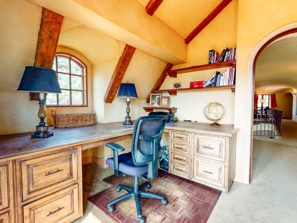 Property Image 40