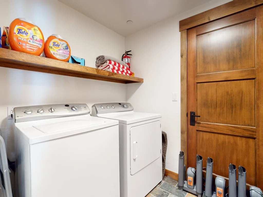 Property Image 61