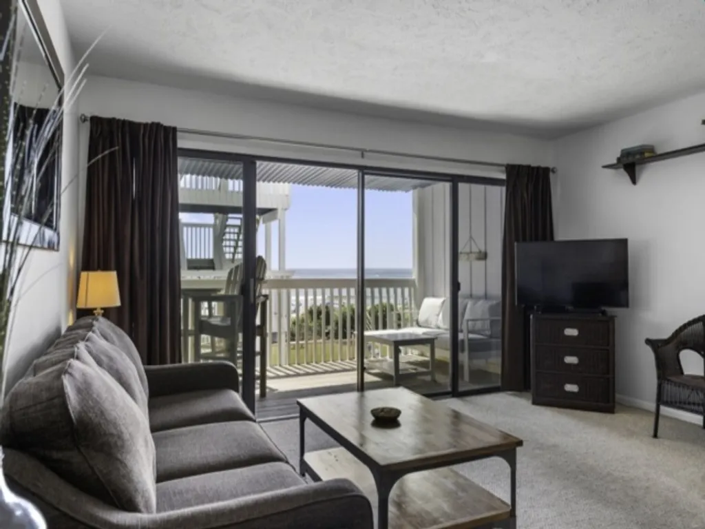 Pura Vida Pure Life- Expansive views of the ocean and wide sandy beach