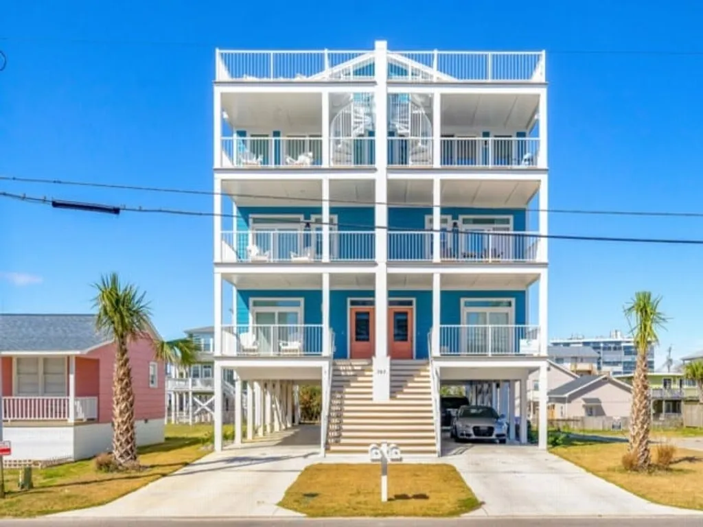 Sunnyside- Ocean and Inlet views, steps to beach access, plus parking for 4!