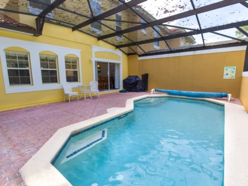Peaceful Quiet Pool Home 5 min from Disney!