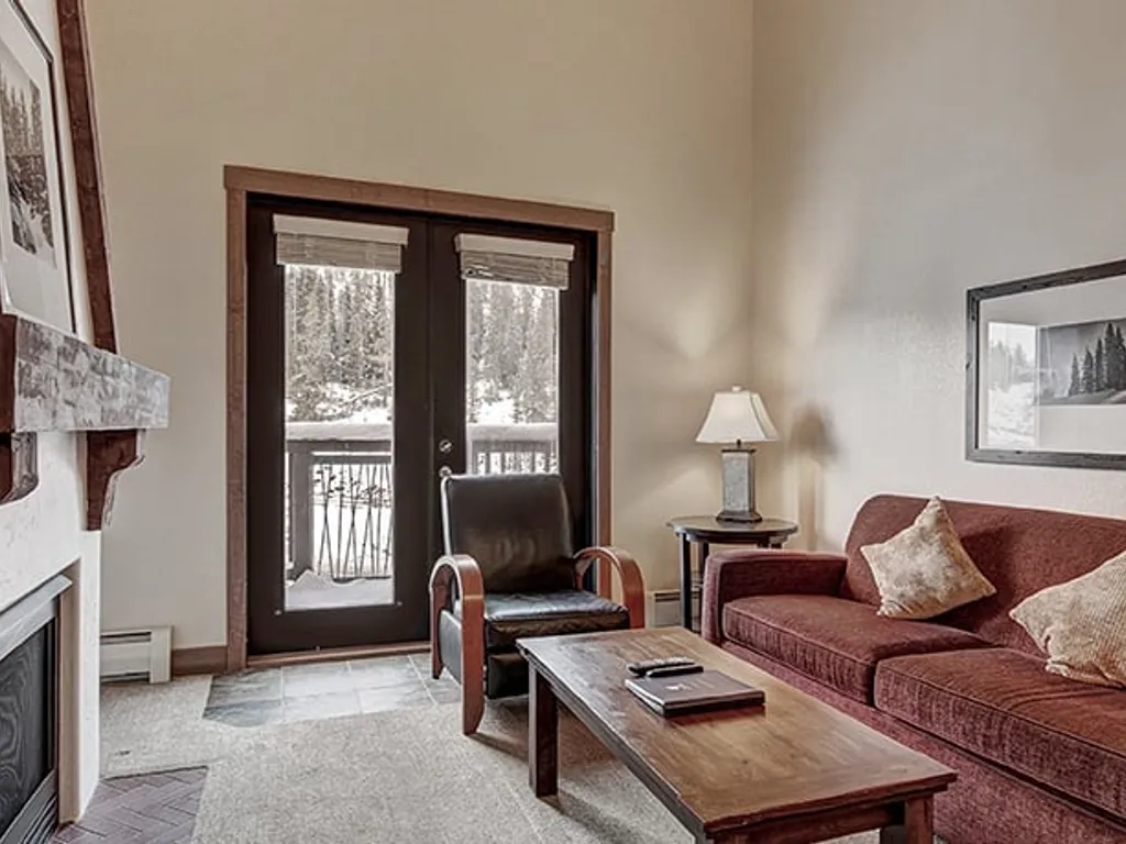 Cirque 2 Bedroom Condo #217