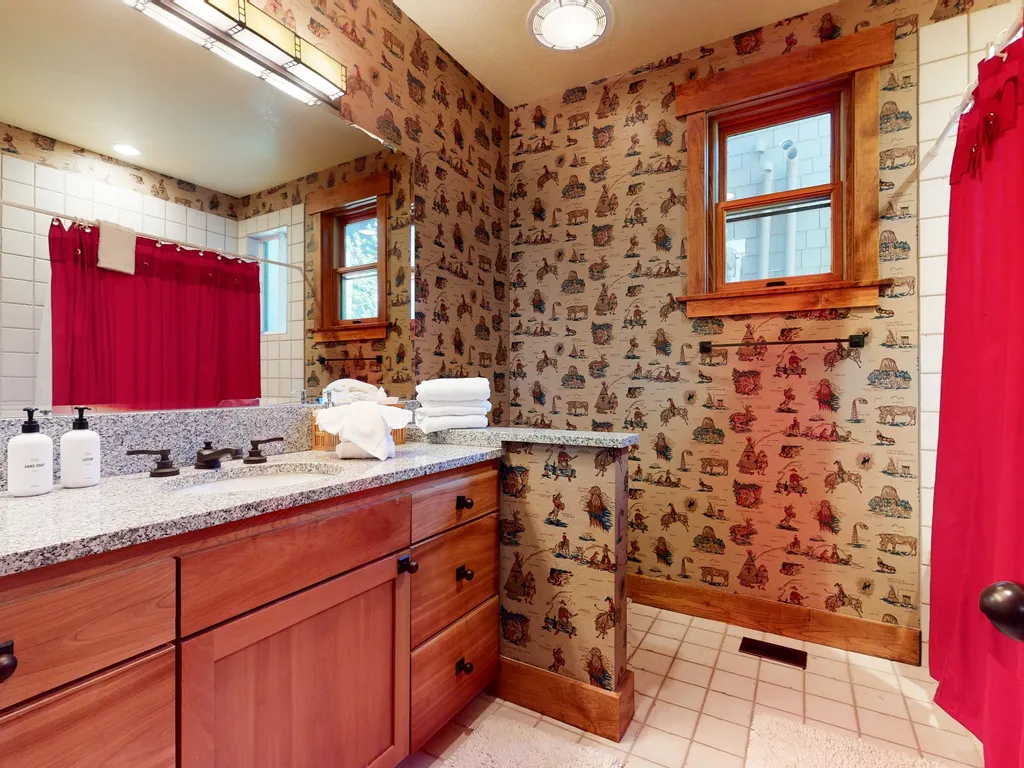 Property Image 81