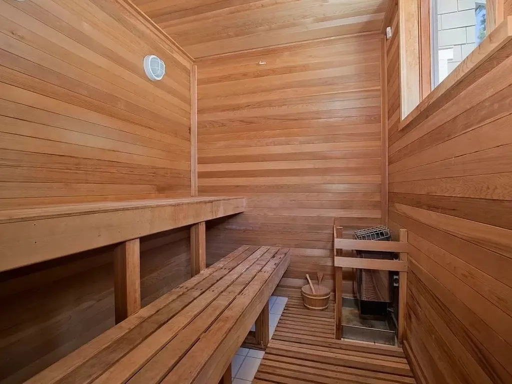 Property Image 80