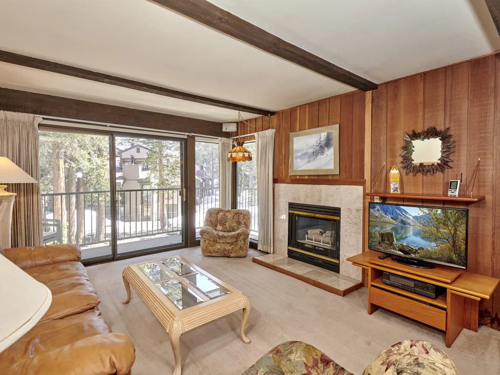 #83 Majestic Pines Corner View