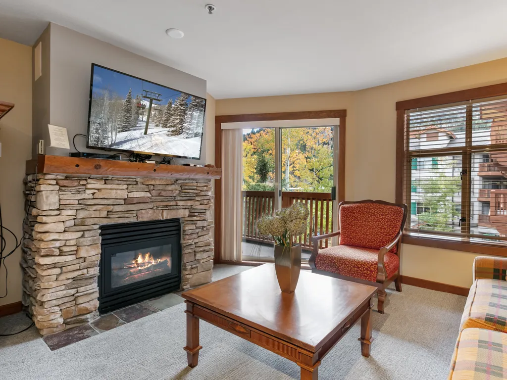 3309- Two Bedroom Standard Powderhorn Lodge