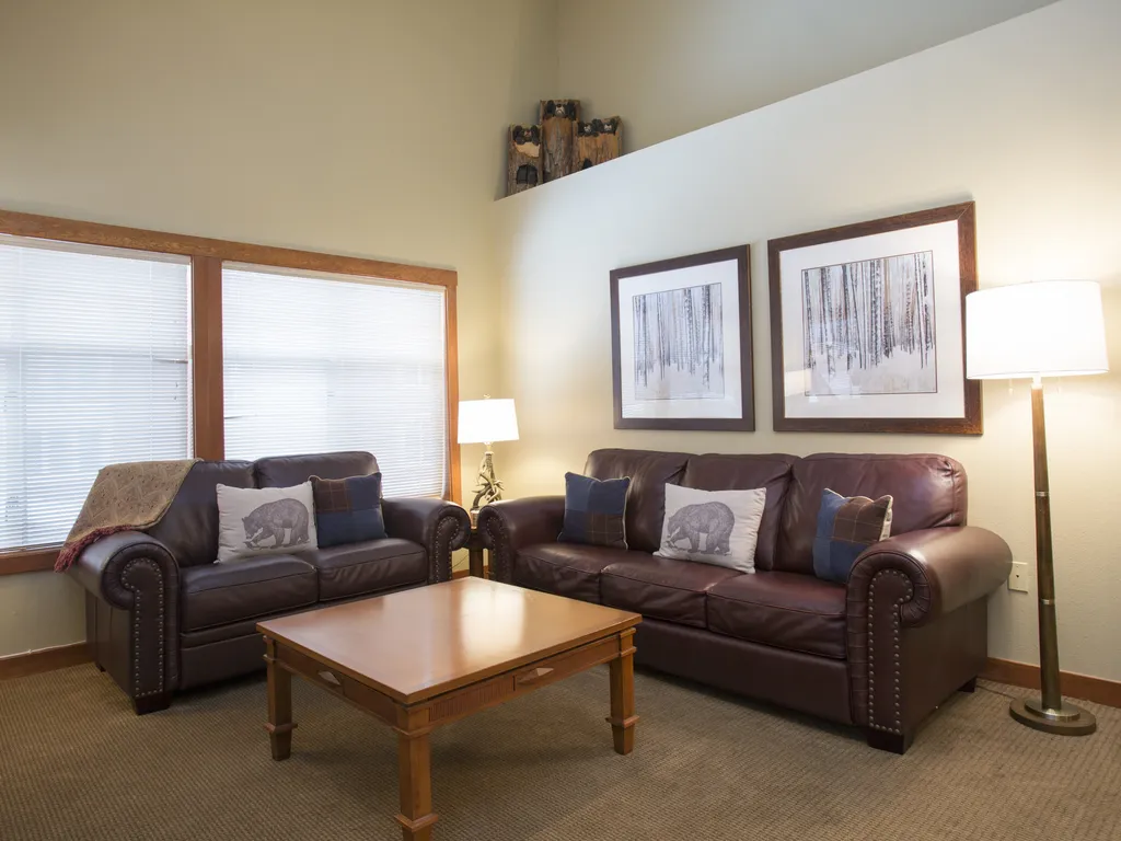 3322- Two Bedroom Deluxe Powderhorn Lodge