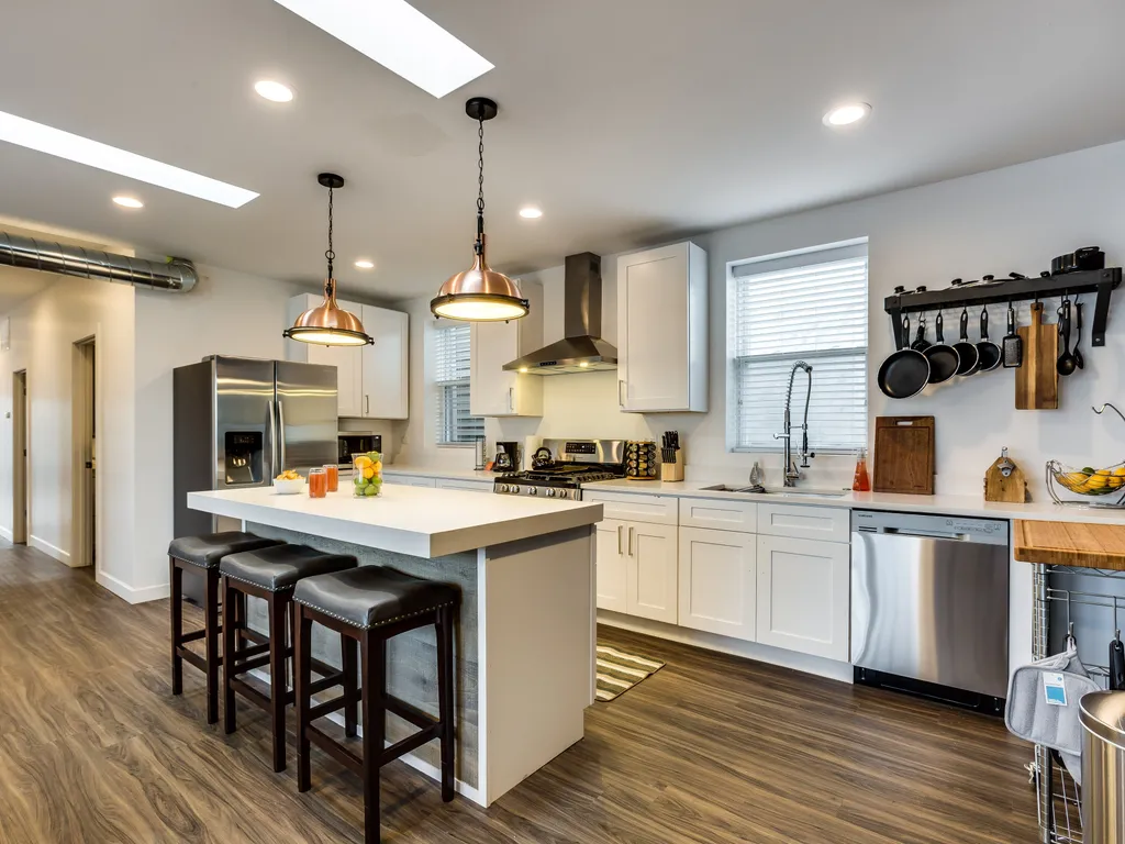 Property Image 0