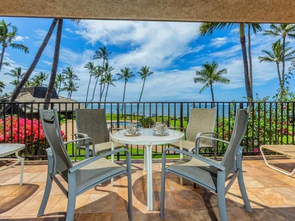 MAALAEA SURF, #C-8