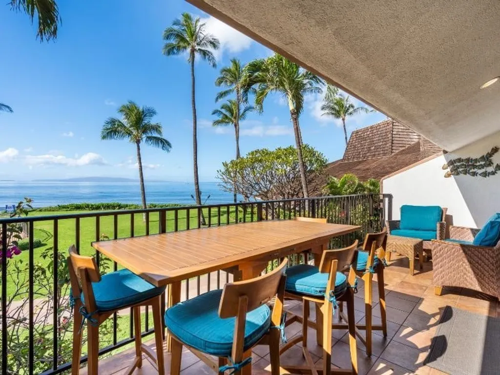 MAALAEA SURF, #C-7