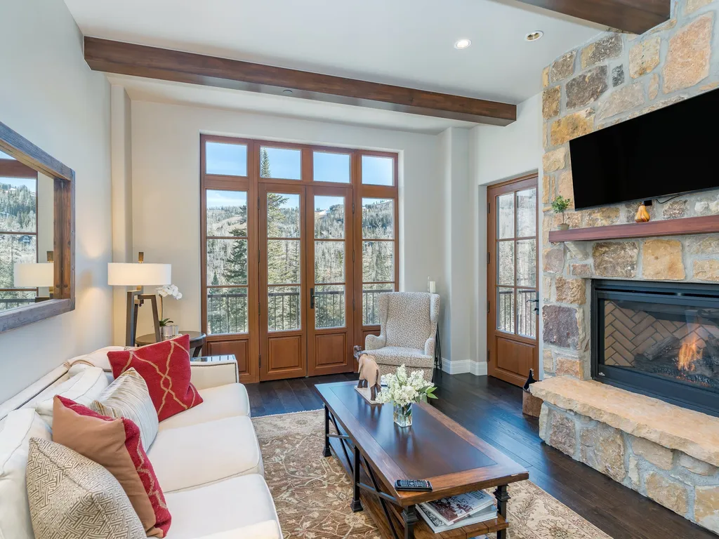 Villas at Cortina 4