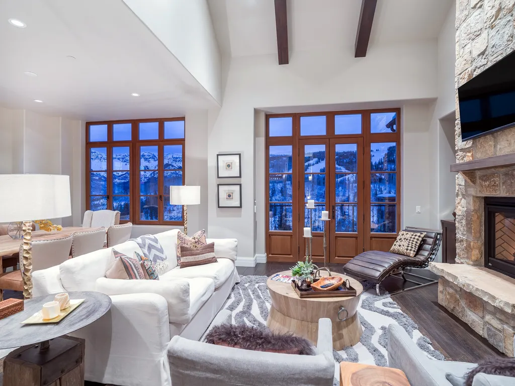 Villas at Cortina Penthouse 10