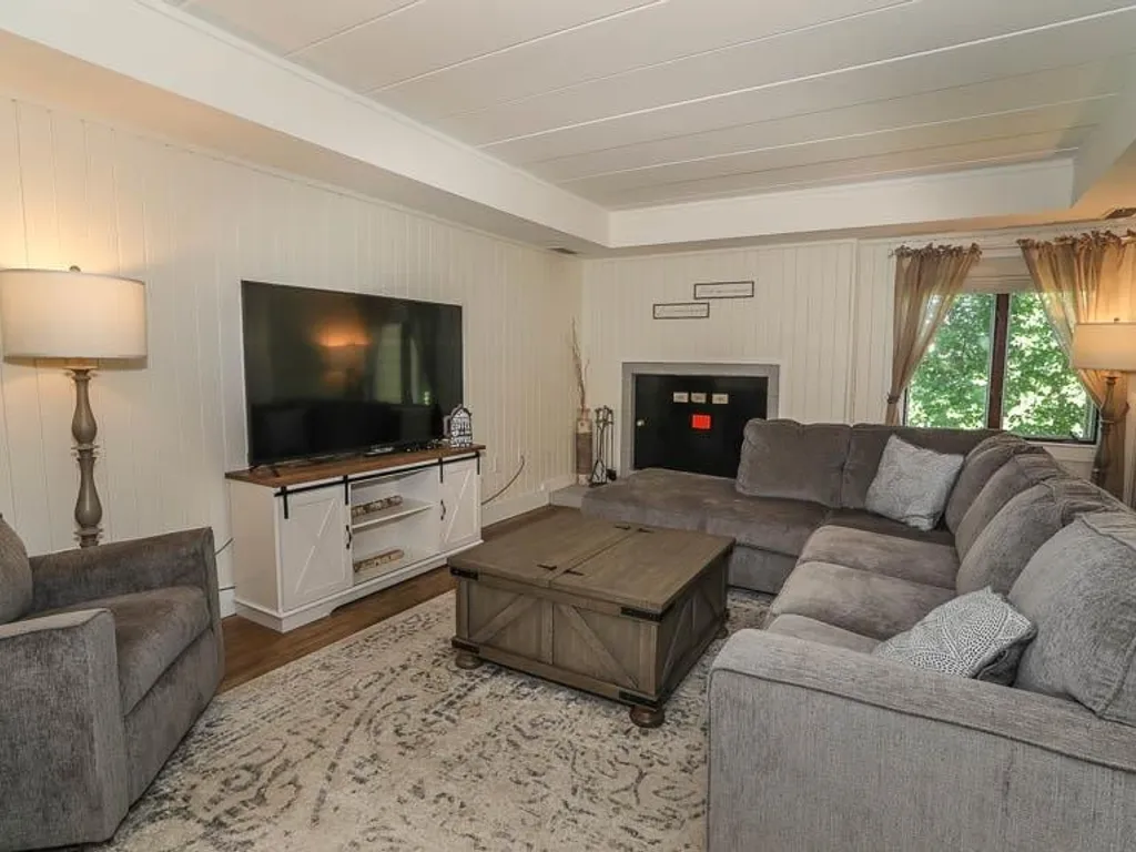 Property Image 0