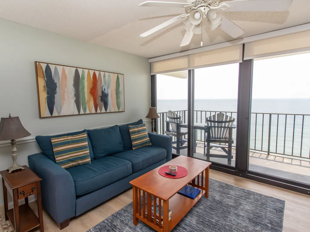 Royal Garden Resort 1012