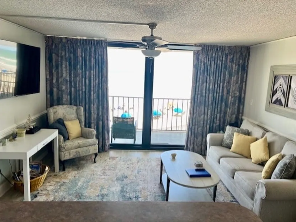 Royal Garden Resort 205