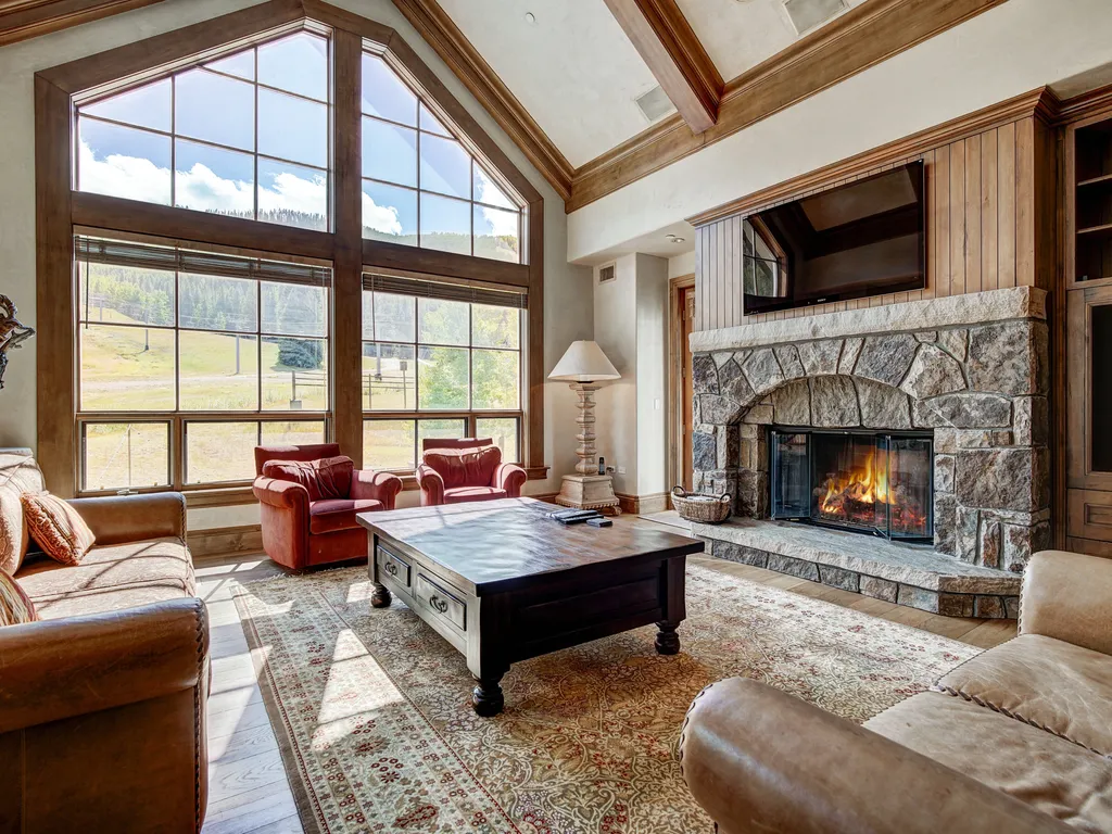 Property Image 0